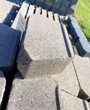 How Many Wall Blocks You Need To Build, Can I Use Retaining Wall Blocks For A Fire Pit